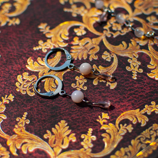 Boucles d’oreille - ’Edwina’ - Opale rose | Collection Régence